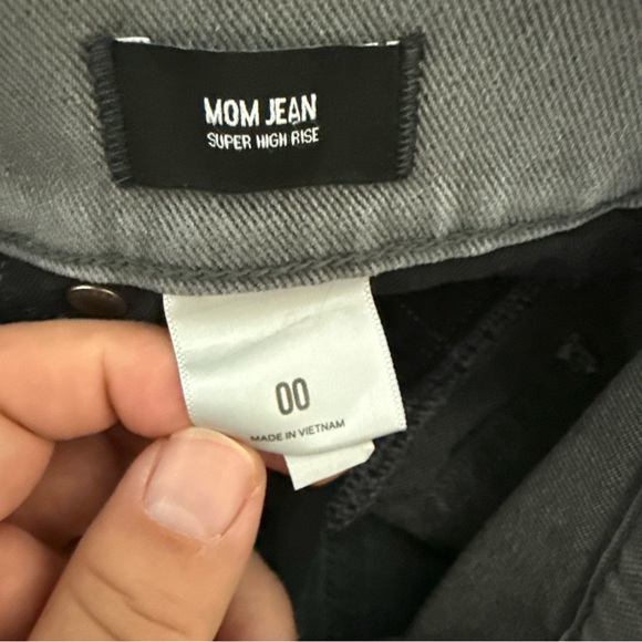 Express Super High Rise Mom Jeans Stretch Women's Size 00 - Picture 7 of 11